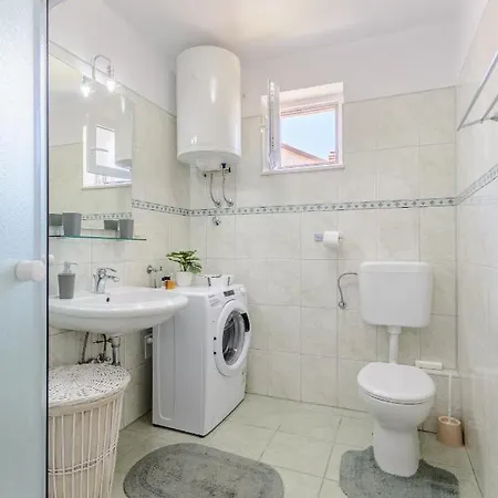 Sunset View 公寓 波斯蒂勒